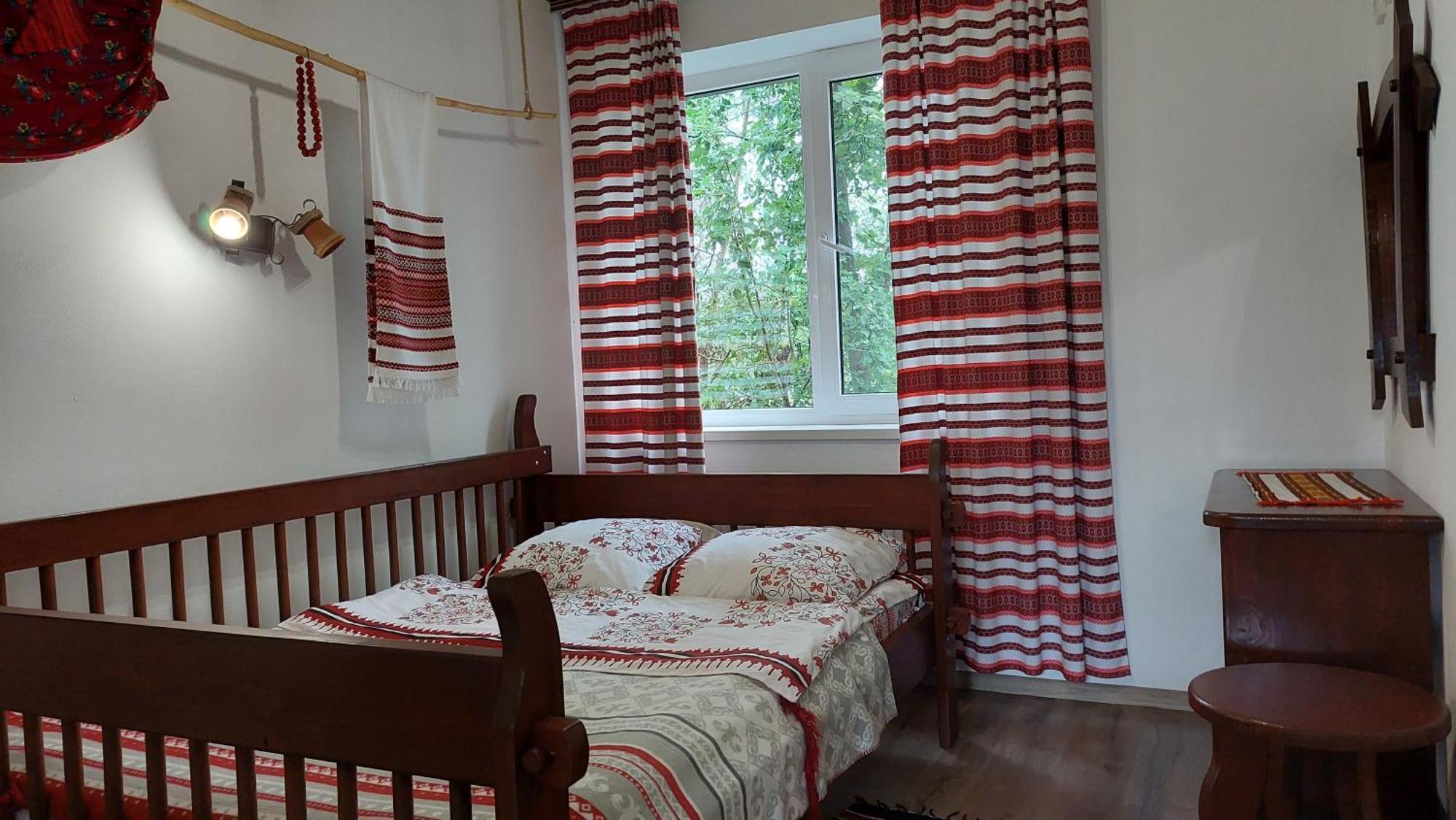 Ukrainochka Hotel Slavske Exterior photo