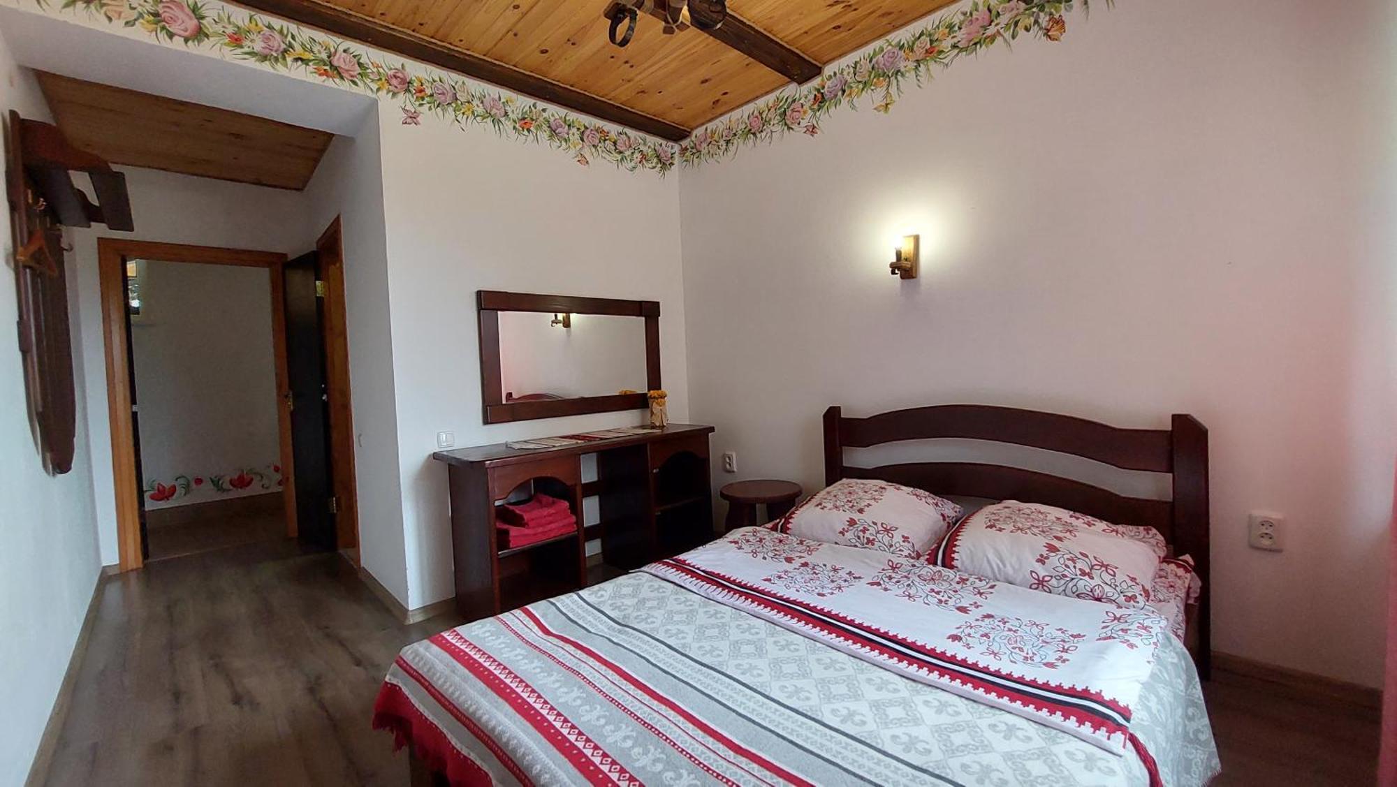 Ukrainochka Hotel Slavske Exterior photo