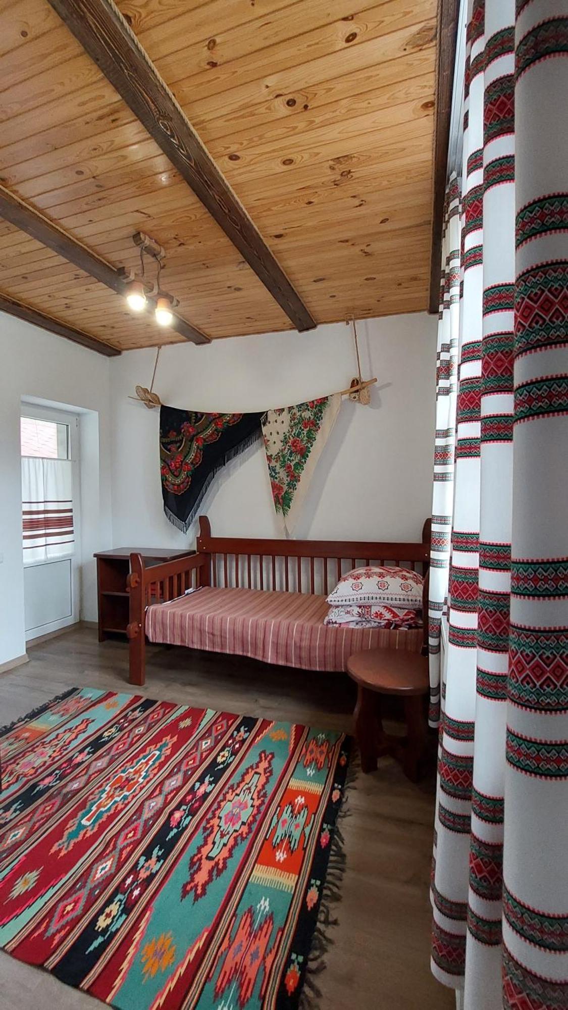 Ukrainochka Hotel Slavske Exterior photo