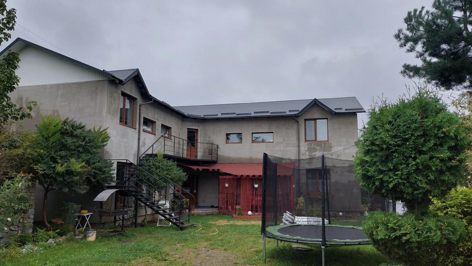 Ukrainochka Hotel Slavske Exterior photo